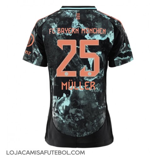 Camisa de Futebol Bayern Munich Thomas Muller #25 Equipamento Secundário Mulheres 2024-25 Manga Curta